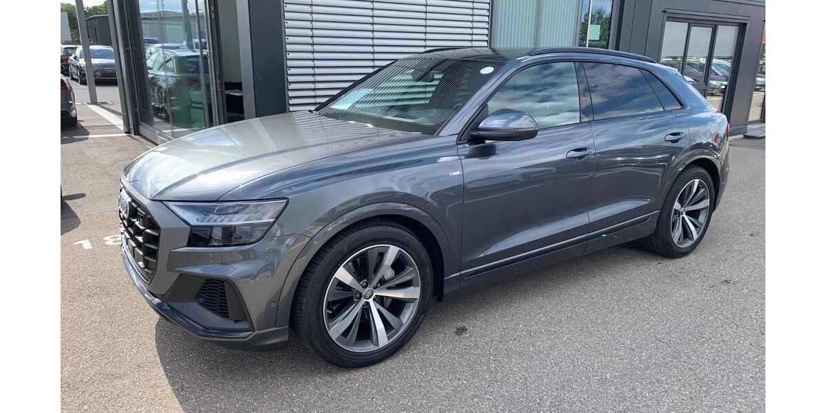 Audi Q8 92.410 km 53.900 &euro; Nürnberg 90490
