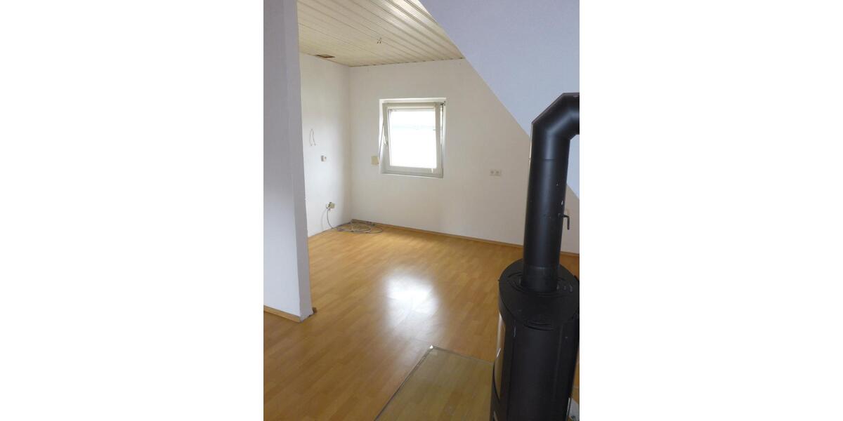 Einfamilienhaus Küps - 8 Zimmer, 160 m&sup2;, 135.000&euro; | Angebot:27132762