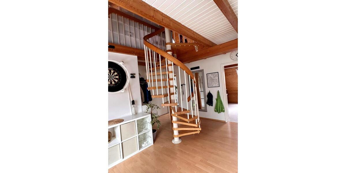 Dachgeschoßwohnung Heuchlingen - 4 Zimmer, 87 m&sup2;, 600&euro; | Angebot:26403086