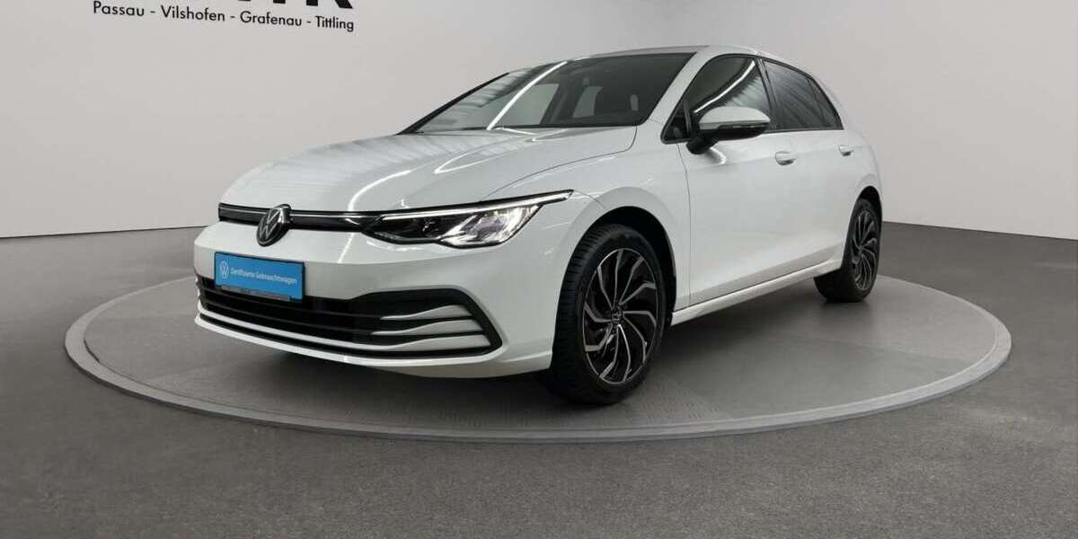 VW Golf 24.836 km 22.840 &euro; Passau 94032