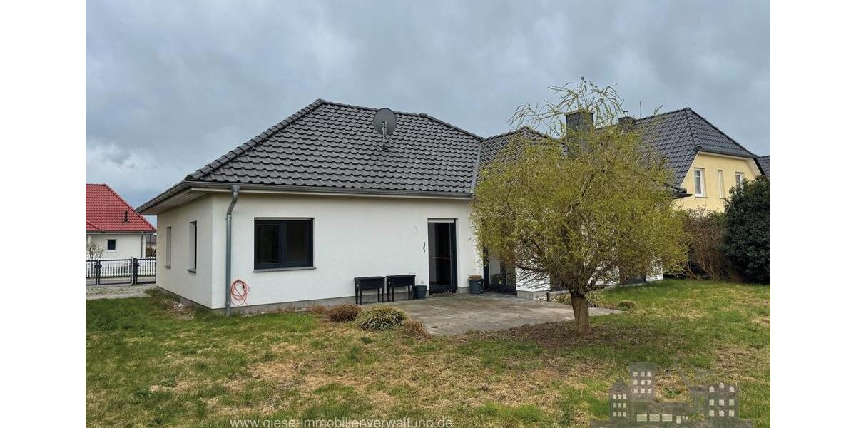 Einfamilienhaus Velten - 4 Zimmer, 100 m&sup2;, 2.400&euro; | Angebot:26125372