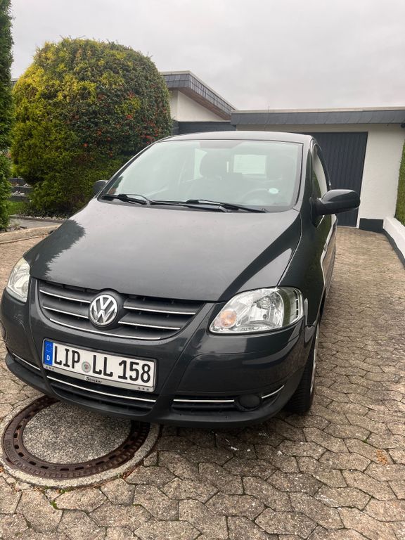 VW Fox 44.969 km 3.990 € Detmold 32758