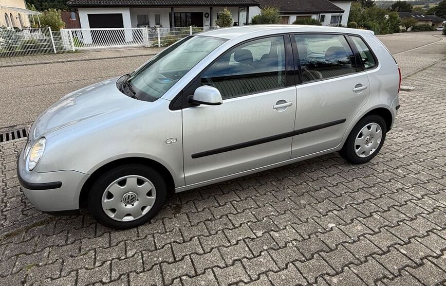 VW Polo 103.375 km 2.400 € Bretten 75015