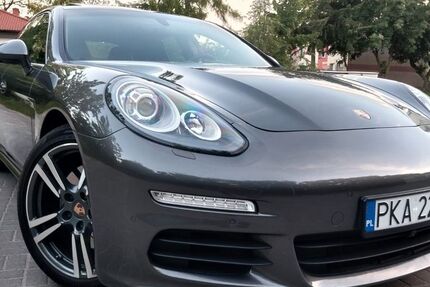 Porsche Panamera 141.000 km 23.900 &euro; Braubach 56338
