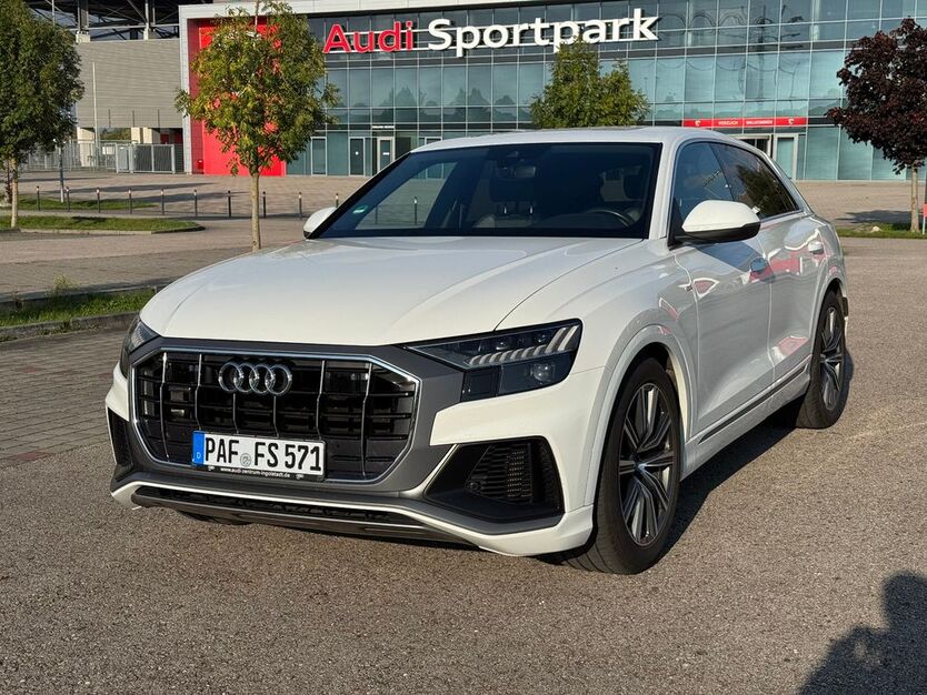Audi Q8 97.000 km 55.000 € Manching 85077