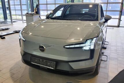 Volvo EX30 31.076 km 27.990 &euro; Essen-Kray 45309