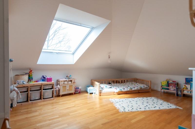 Dachgeschoßwohnung Dresden Loschwitz - 3 Zimmer, 101 m&sup2;, 1.165&euro; | Angebot:26288747