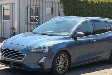 Ford Focus 167.000 km 7.990 &euro; Birkenfeld bei Pforzheim 75217
