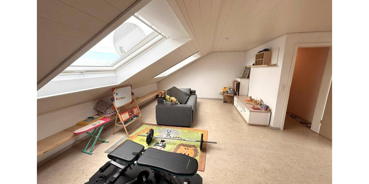 Reihenhaus Neckarsulm - 6.5 Zimmer, 186 m&sup2;, 1.850&euro; | Angebot:26625889