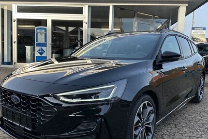 Ford Focus 13.322 km 25.990 &euro; Saterland-Sedelsberg 26683