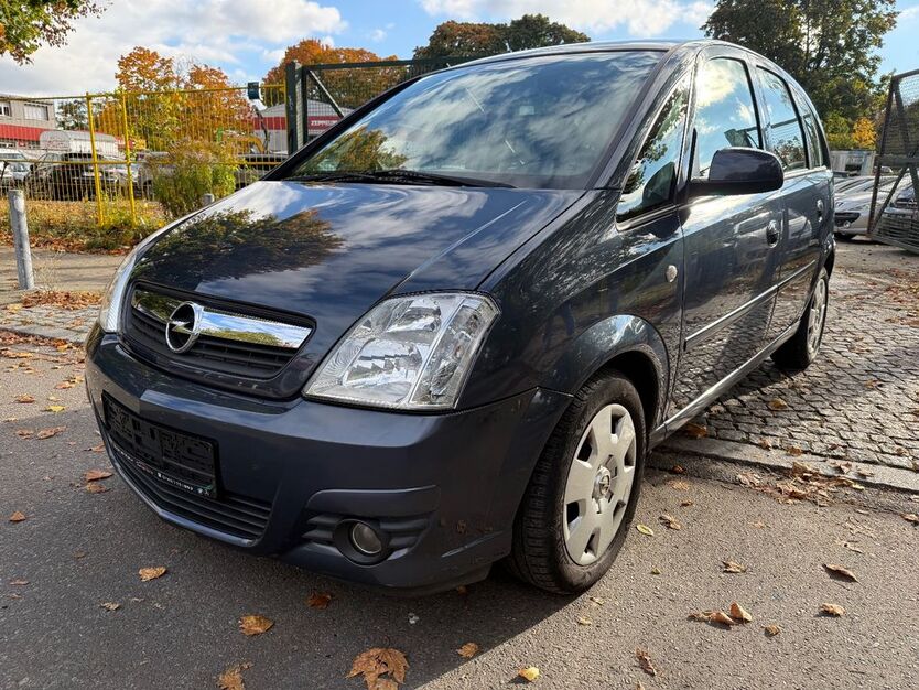 Opel Meriva 149.000 km 2.800 € Berlin 12109