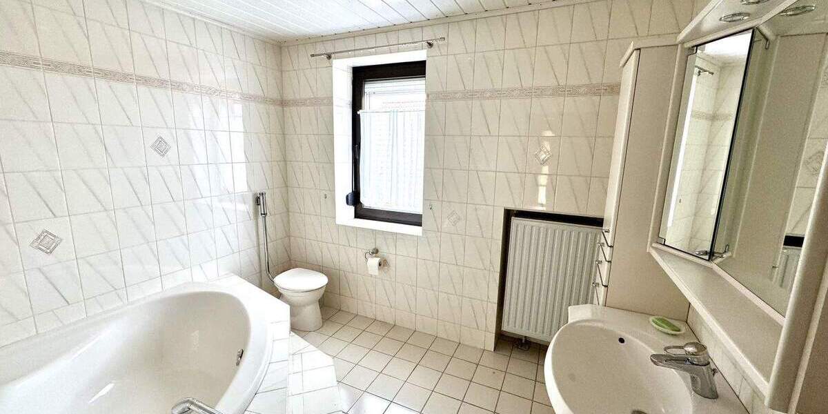 Doppelhaushälfte Kaiserslautern Siegelbach - 3 Zimmer, 99 m&sup2;, 229.000&euro; | Angebot:24424877