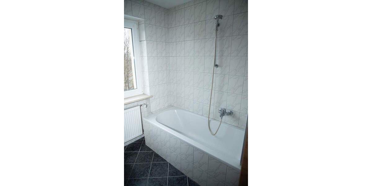 Etagenwohnung Deggendorf - 3 Zimmer, 68 m&sup2;, 215.000&euro; | Angebot:25752240