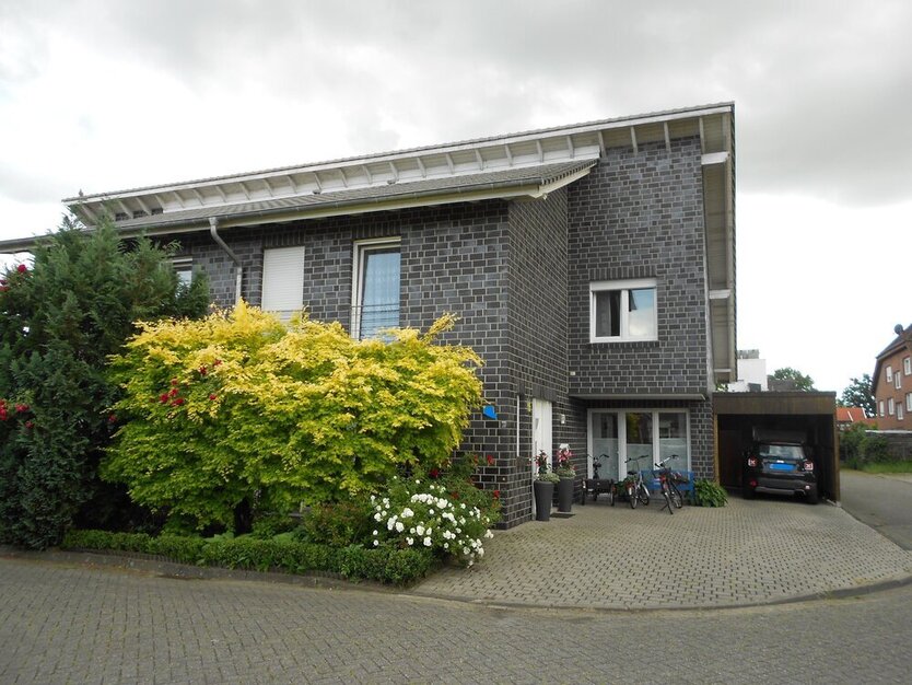 ELSTER & SÖHNE ImmobilieN präsentiert: Top gepflegtes Einfamilienhaus in guter ruhiger Lage!- Salzbergen