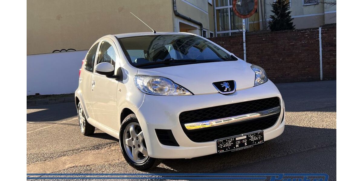 Peugeot 107 151.927 km 2.980 &euro; Berlin - Pankow 13187