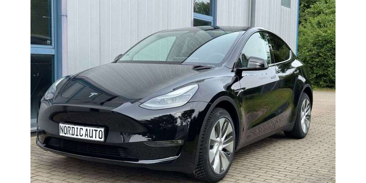 Tesla Model Y 37.600 km 36.495 &euro; Güstrow 18273