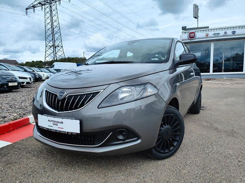 Ypsilon