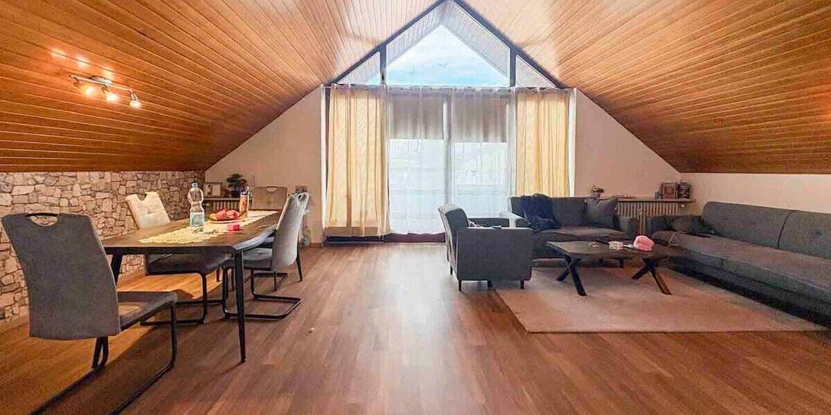 Etagenwohnung Augsburg Lechhausen - 3 Zimmer, 77 m&sup2;, 289.000&euro; | Angebot:26703673