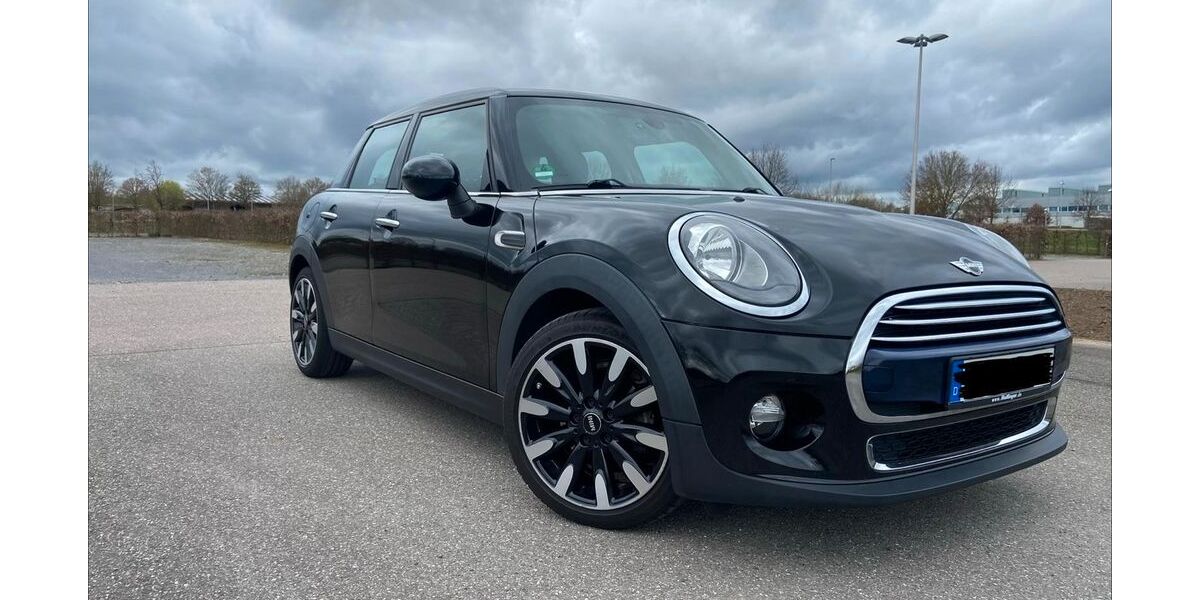 Mini Cooper 107.500 km 9.800 &euro; Untergruppenbach 74199