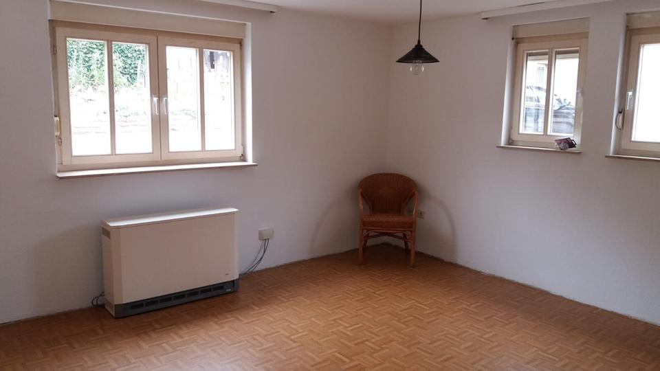Vermiete kleines Haus 4 zimmer