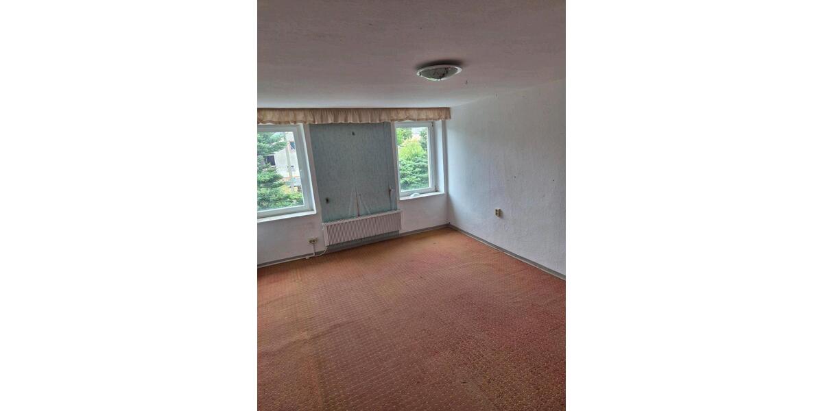 Einfamilienhaus Limbach-Oberfrohna Oberfrohna - 5 Zimmer, 150 m&sup2;, 850&euro; | Angebot:26232185