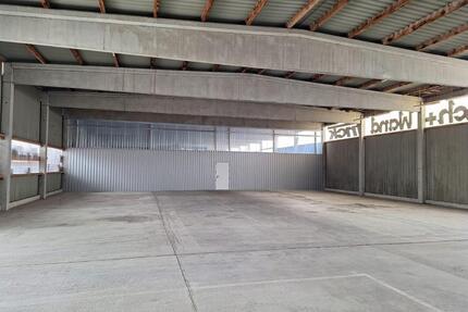 Lager Produktionshalle zu vermieten