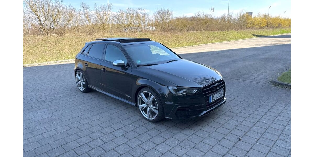 Audi A3 109.755 km 12.499 &euro; Wettstetten 85139