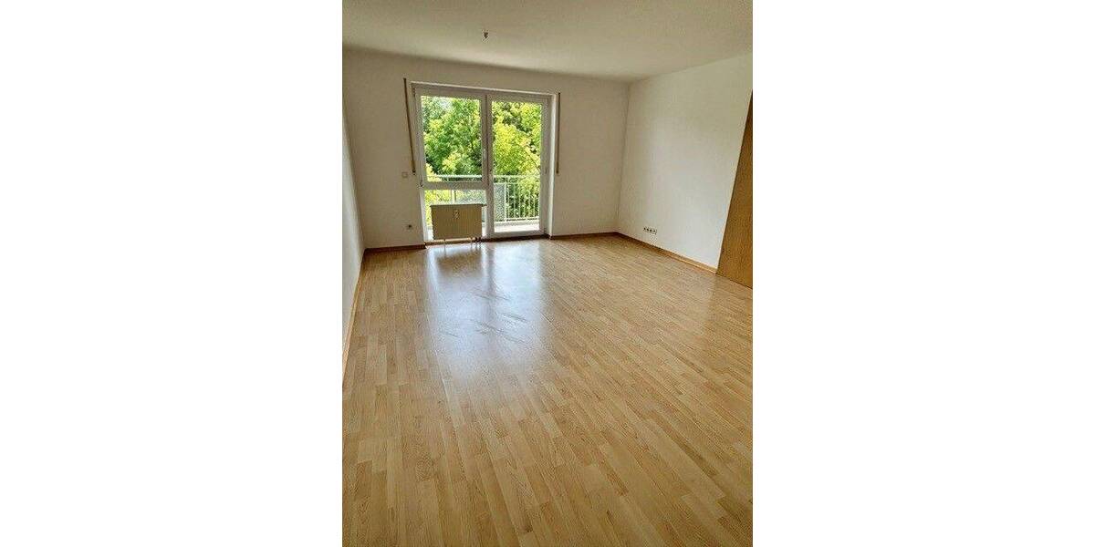 Etagenwohnung Chemnitz Altchemnitz - 2 Zimmer, 58 m&sup2;, 380&euro; | Angebot:26869028
