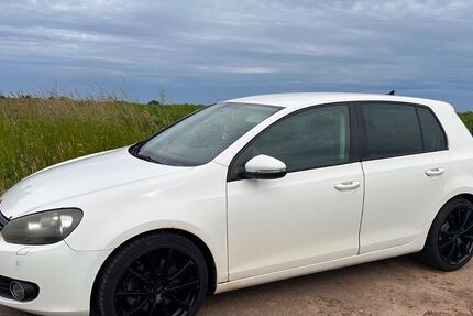 VW Golf 215.000 km 4.499 &euro; Beuren 56825