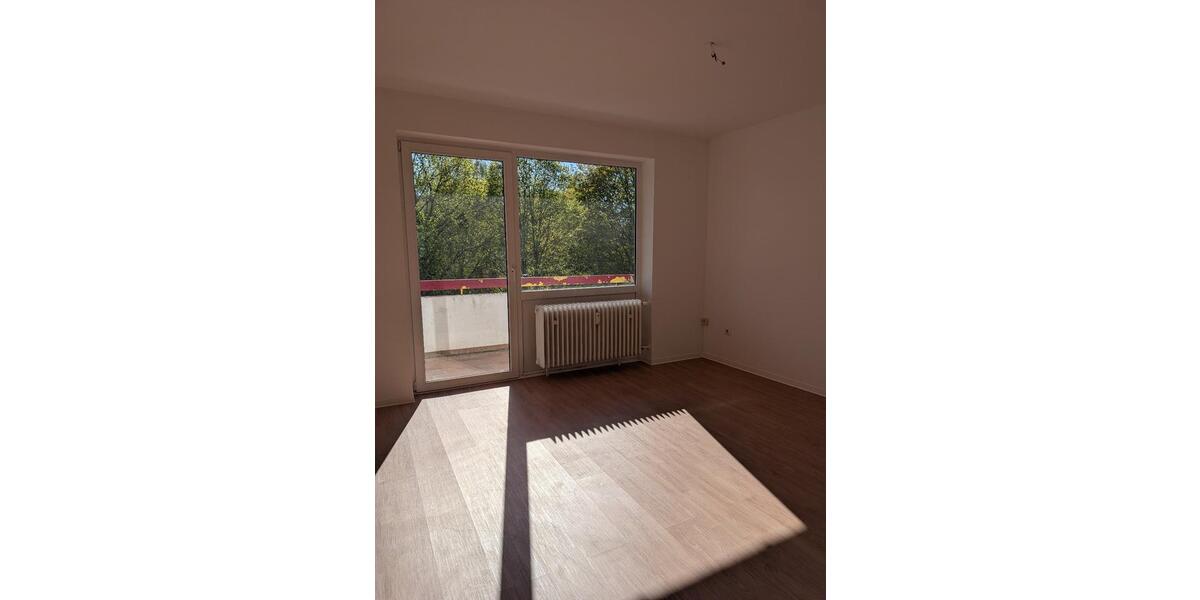 Etagenwohnung Kusel - 3 Zimmer, 71 m&sup2;, 570&euro; | Angebot:26350793
