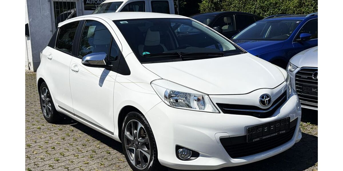 Toyota Yaris 98.000 km 7.999 &euro; Wiesbaden 65199