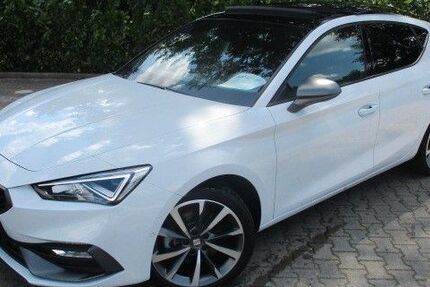 Seat Leon 5.700 km 25.600 &euro; Halen 49685