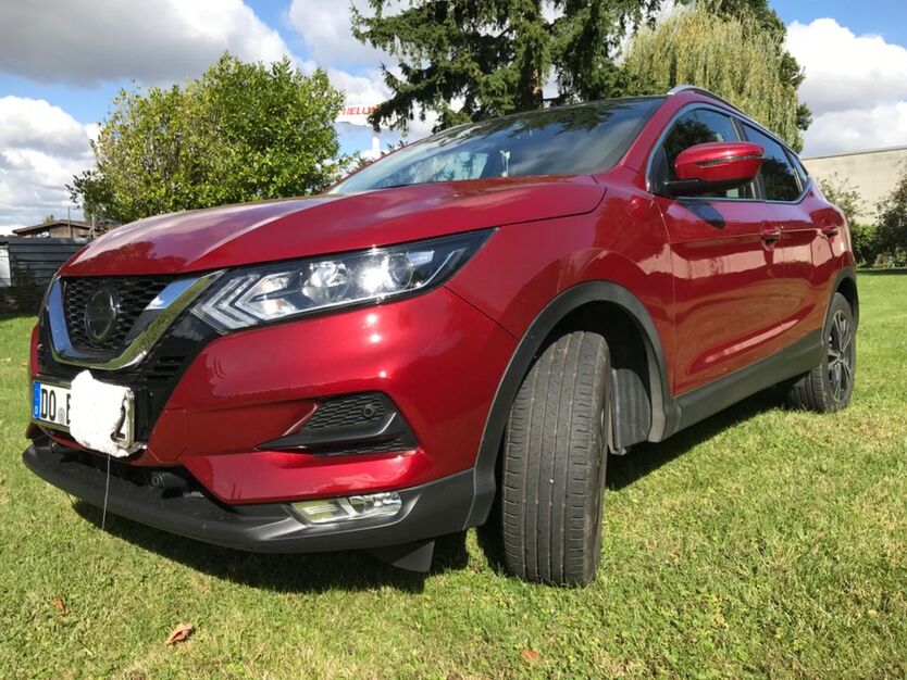 Nissan Qashqai 80.000 km 15.700 € Dortmund 44265