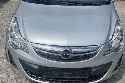 Opel Corsa 75.000 km 5.899 &euro; Grassau 83224