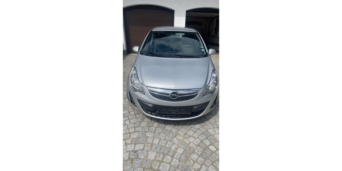 Opel Corsa 75.000 km 5.899 &euro; Grassau 83224