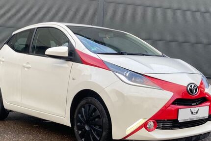 Toyota Aygo (X) 128.000 km 4.980 &euro; Salach 73084