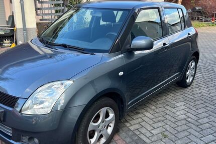 Suzuki Swift 159.000 km 2.999 € Dresden 01139