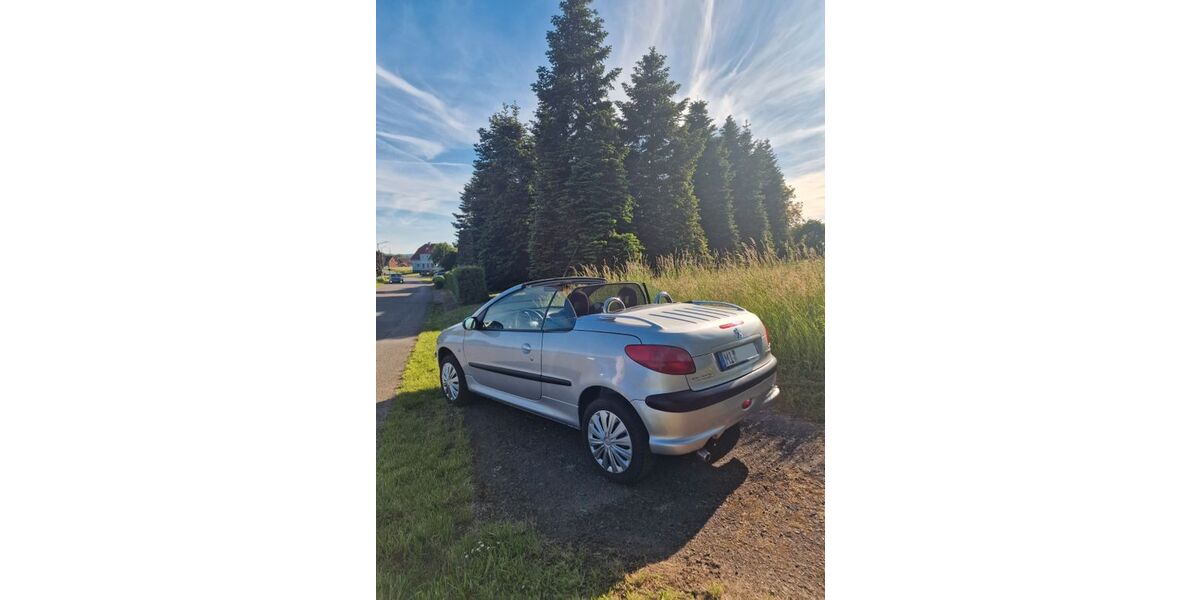 Peugeot 206 179.000 km 2.350 &euro; Porta Westfalica 32457