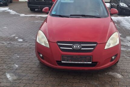 Kia ceed / Ceed 299.000 km 1.299 &euro; Dummerstorf 18196