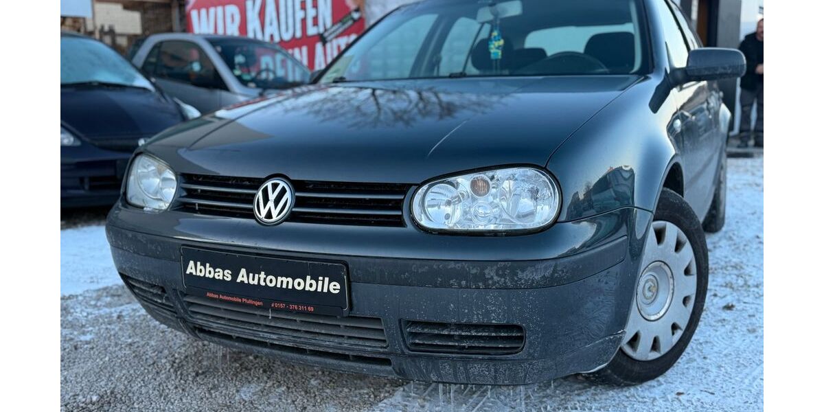 VW Golf 208.000 km 1.690 &euro; Pfullingen 72793