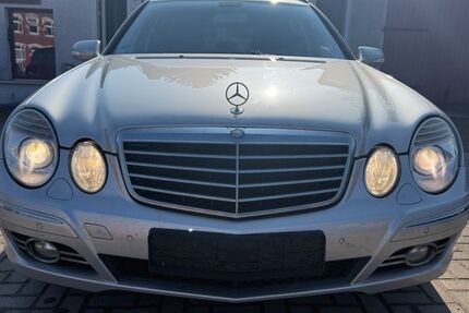 Mercedes-Benz E 220 315.000 km 2.690 &euro; Lichtentanne 08115