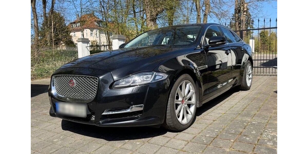 Jaguar XJ 135.000 km 19.900 &euro; Glowe 18551