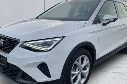 Seat Arona 3.741 km 20.500 &euro; Moenchengladbach 41063