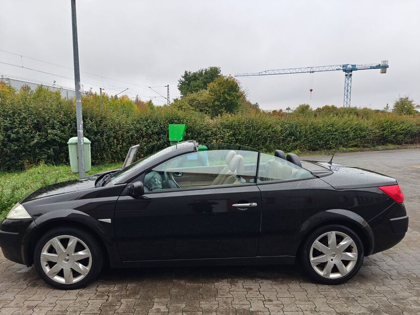 Renault Megane 231.000 km 4.300 € Köln 50827