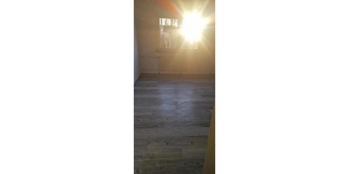 Etagenwohnung Bernstadt auf dem Eigen - 3 Zimmer, 71 m&sup2;, 390&euro; | Angebot:26693404