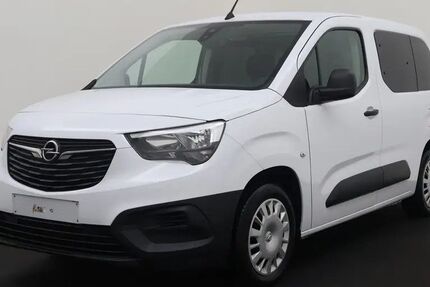 Opel Combo Life 143.355 km 9.818 &euro; Laar Eschebrügge 49824