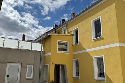 Reihenendhaus Haus Immobilie Wohngebäude mit Garten Grundstück zimmer