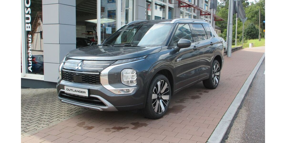 Mitsubishi Plug-in Hybrid Outlander 1.500 km 53.490 &euro; Niefern 75223