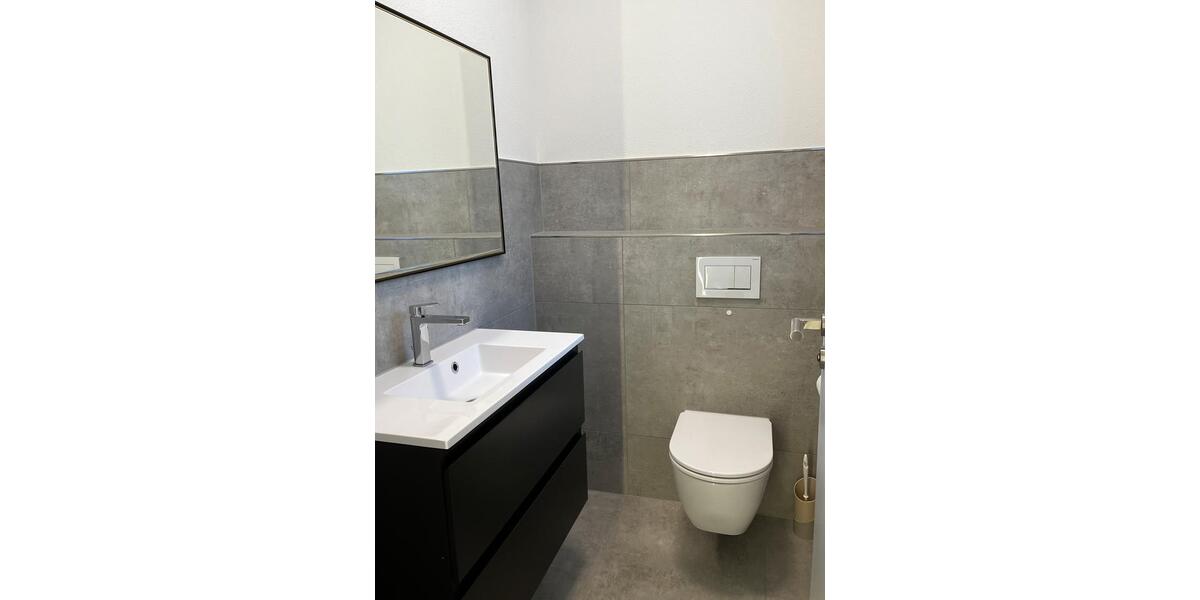 Einfamilienhaus Mellrichstadt - 2 Zimmer, 100 m&sup2;, 1.200&euro; | Angebot:24567687