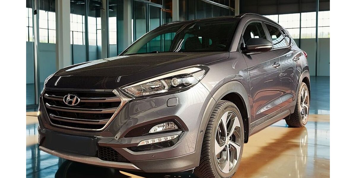 Hyundai TUCSON 69.000 km 17.720 &euro; Hennigsdorf bei Berlin 16761